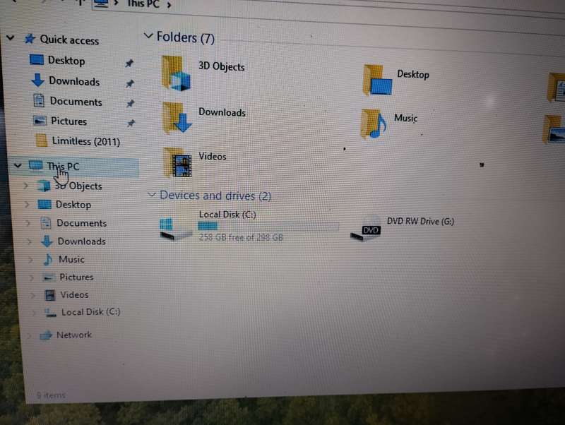 Toshiba C850 Laptop
