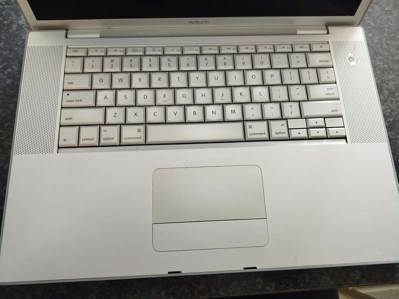 Macbook A1260 for spares or repairs