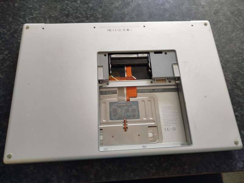 Macbook A1260 for spares or repairs