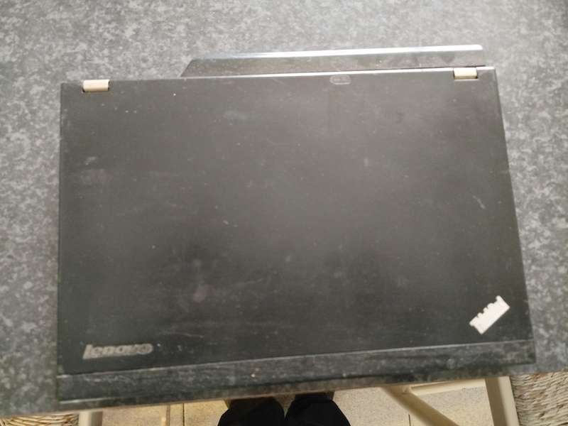 Lenovo X220 for spares or repairs