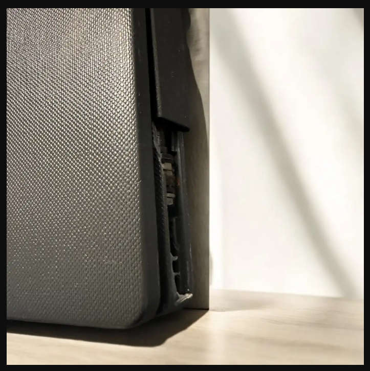 LENOVO V15-IIL CORE I5 10TH GENERATION 8GB RAM 250GB NVME SSD FHD DISPLAY PLEASE READ