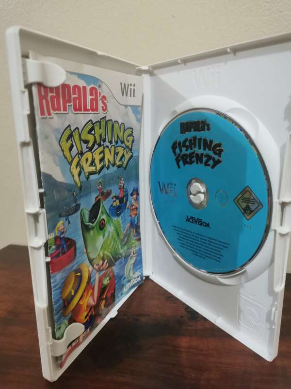Rapala's fishing frenzy on Nintendo Wii with booklet