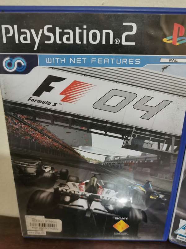 Ultimate Formula 1 Game Collection for PlayStation 2 complete with booklets