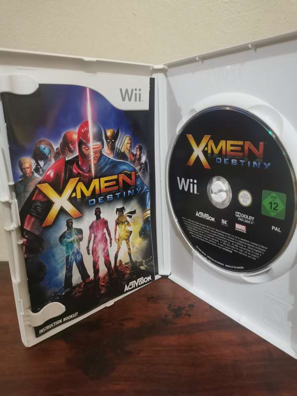 X-men Destiny on Nintendo Wii with Booklet