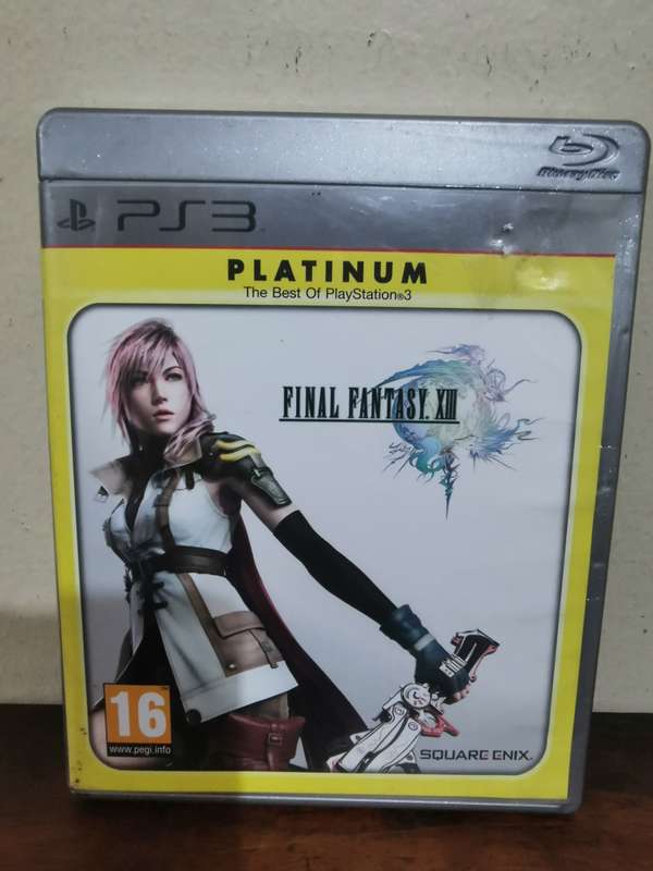 Final Fantasy XIII on PlayStation 3 with Booklet