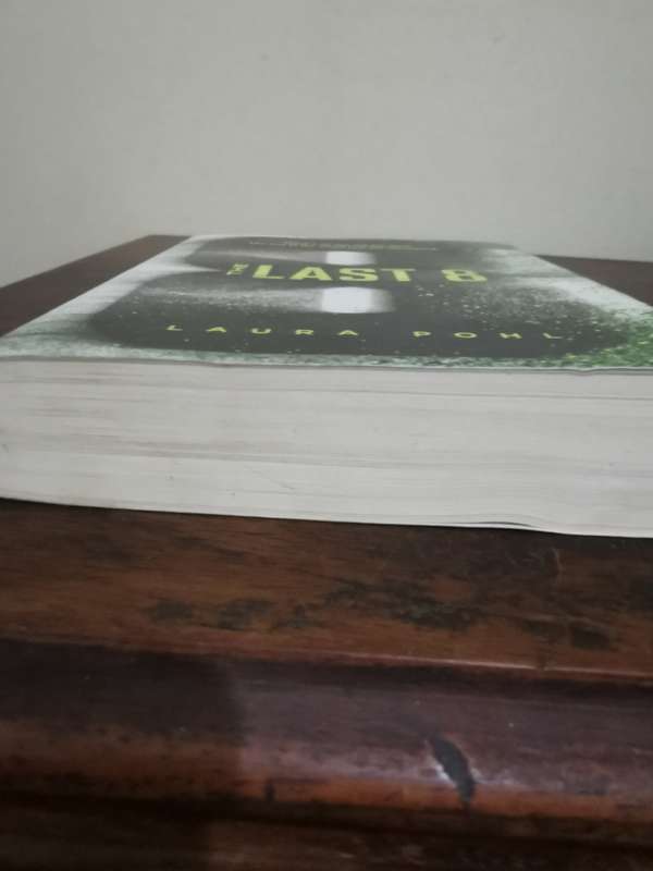 The Last 8, novel by Laura Pohl