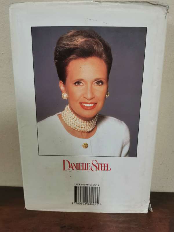 The Wedding, novel by Danielle Steel
