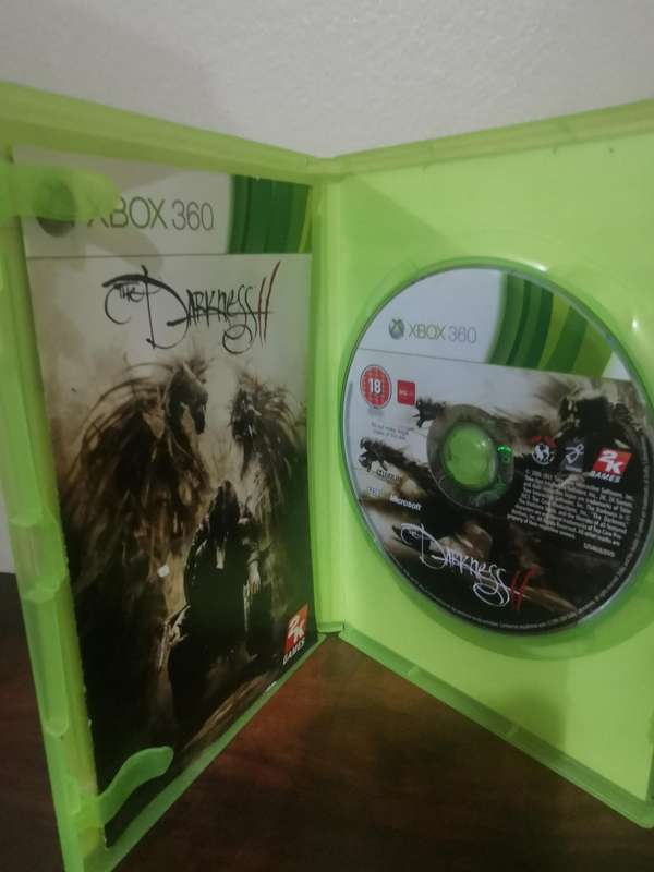 The Darkness 2 on Xbox 360 with Booklet