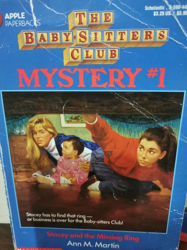 The Babysitter's Club - Mystery 1 AND 2, novels by Ann M Martin