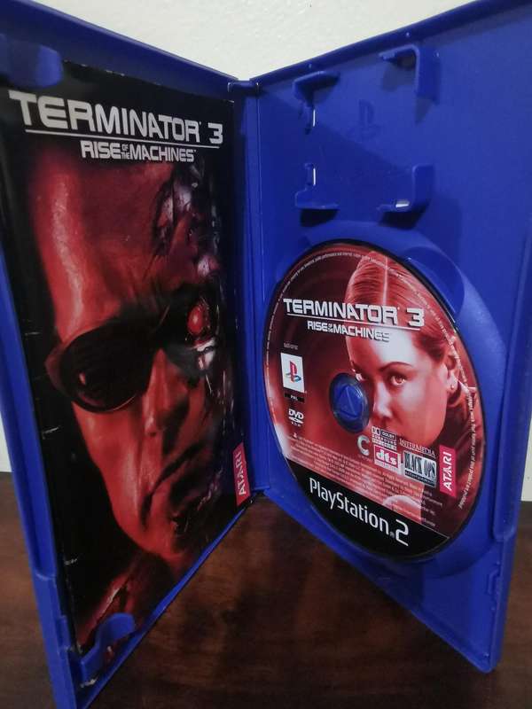 Terminator 3 - Rise of the Machines on PlayStation 2 with Booklet