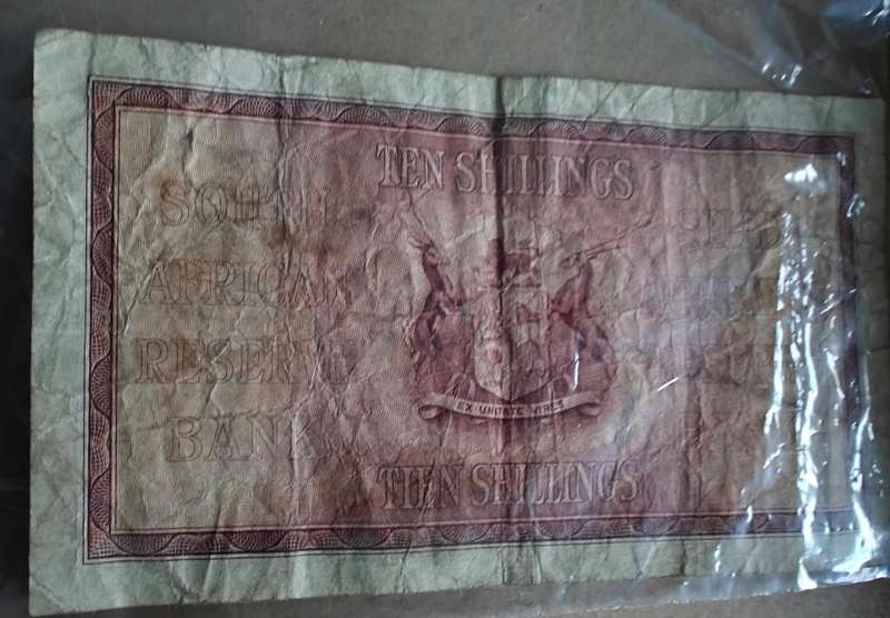 M.H. de Kock 1945 Ten Shilling banknote