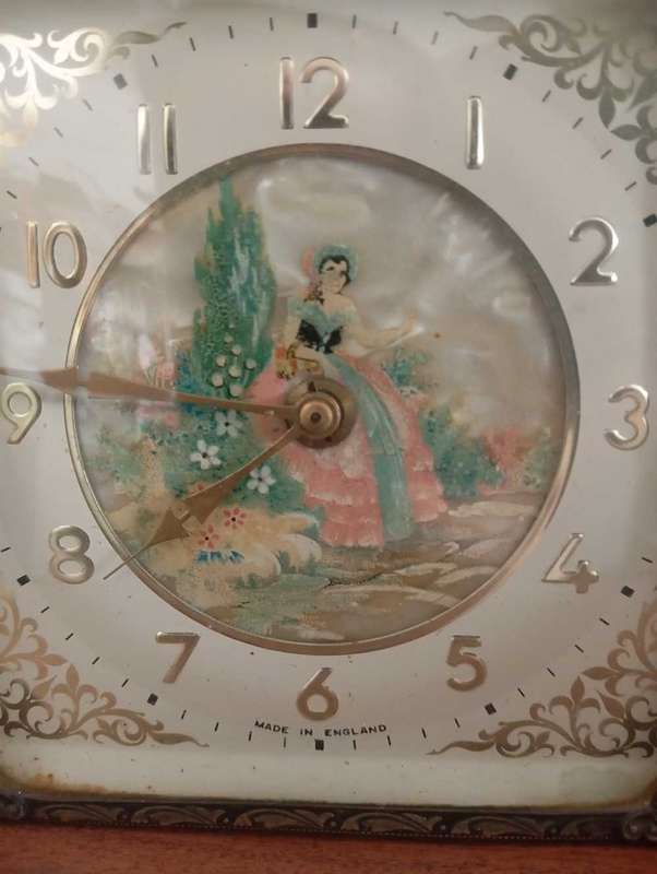 Vintage Desktop clock England