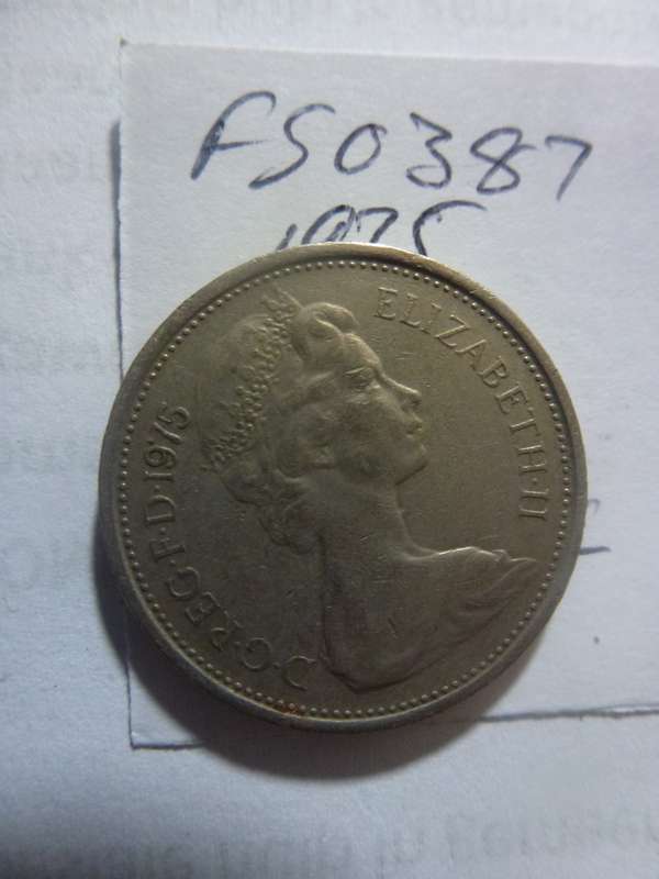 1975 Great Britain 5 new pence