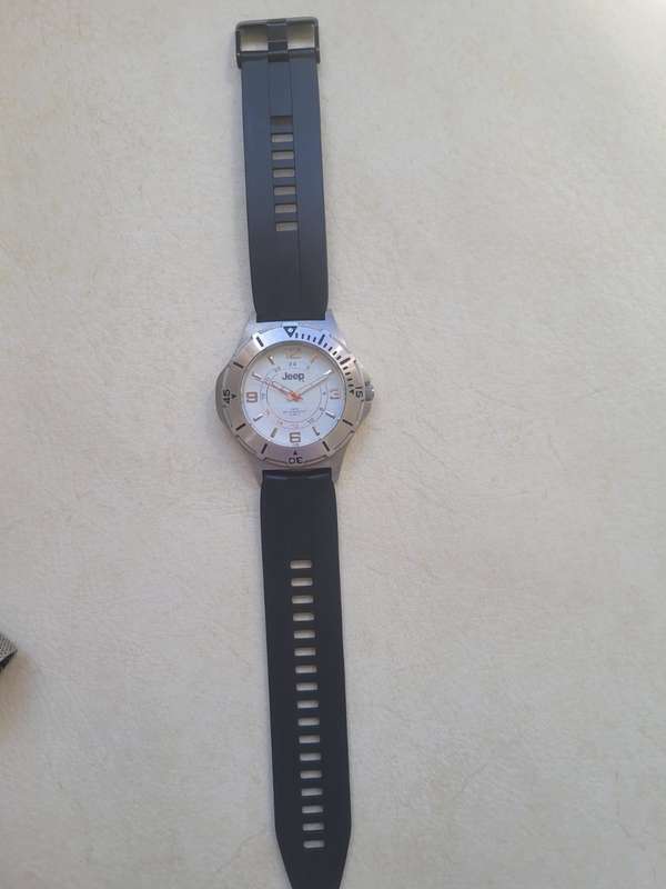 Jeep divers watch