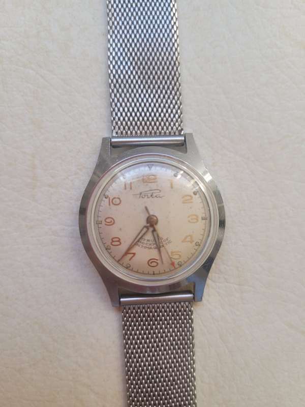 Tosca watch works but needs repair
