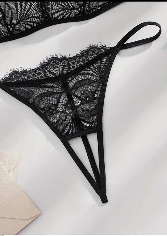 Black underwear set