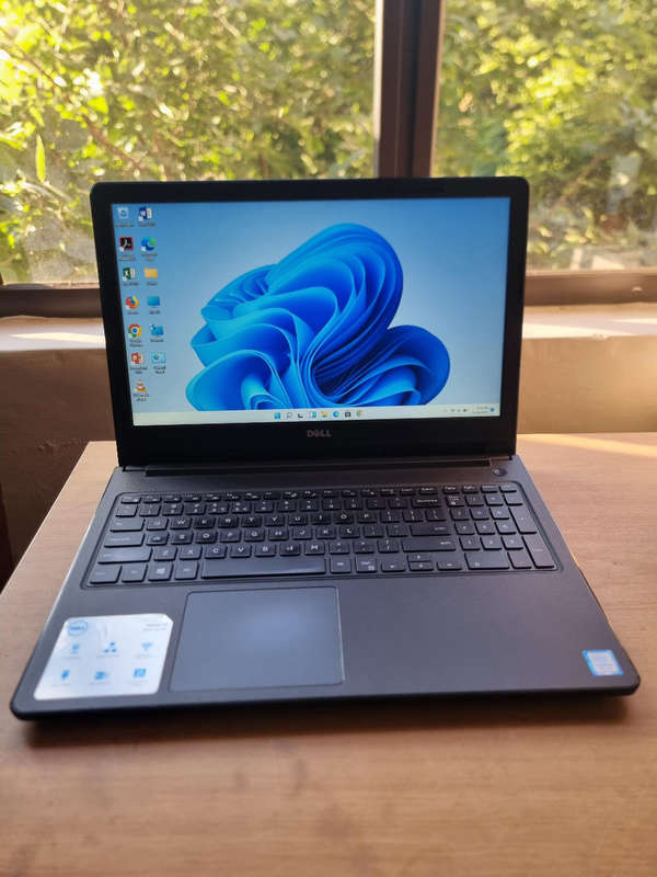 7TH GEN CORE I5 DELL VOSTRO 15-3000 LAPTOP 16GB RAM