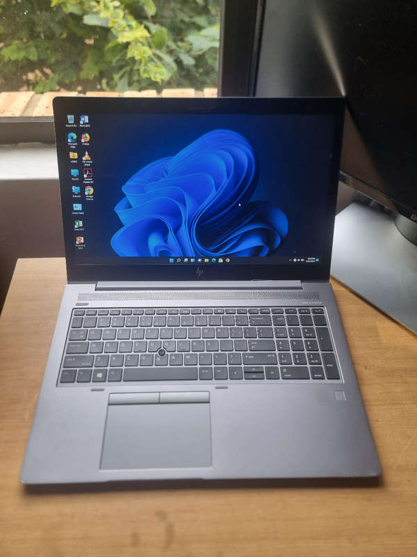 10TH GEN CORE I5 HP ZBOOK 15 FIREFLY G7 MOBILE WORKSTATION LAPTOP 16gb ram256NVME