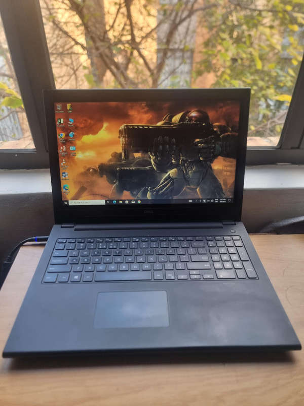 CORE I3 DELL INSPIRON 3543 LAPTOP 8GB  RAM1TB