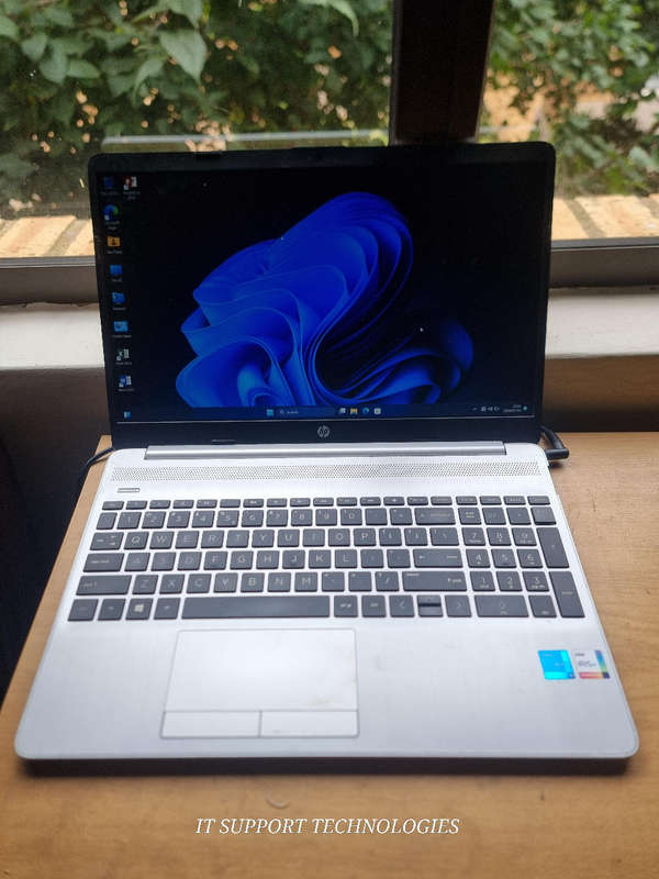 11th gen core i5 hp 15s  laptop 16gb ram512nvme