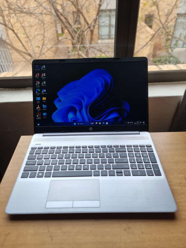 11TH GEN CORE I3 HP 15S LAPTOP 16gb ram