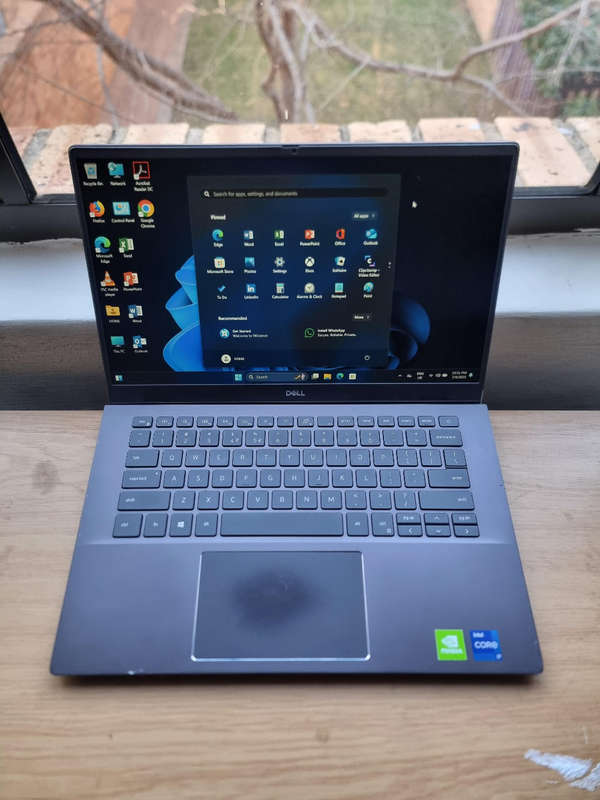 11th gen gaming core i7 dell vostro 5402 laptop 16gb ram256nvme14inch