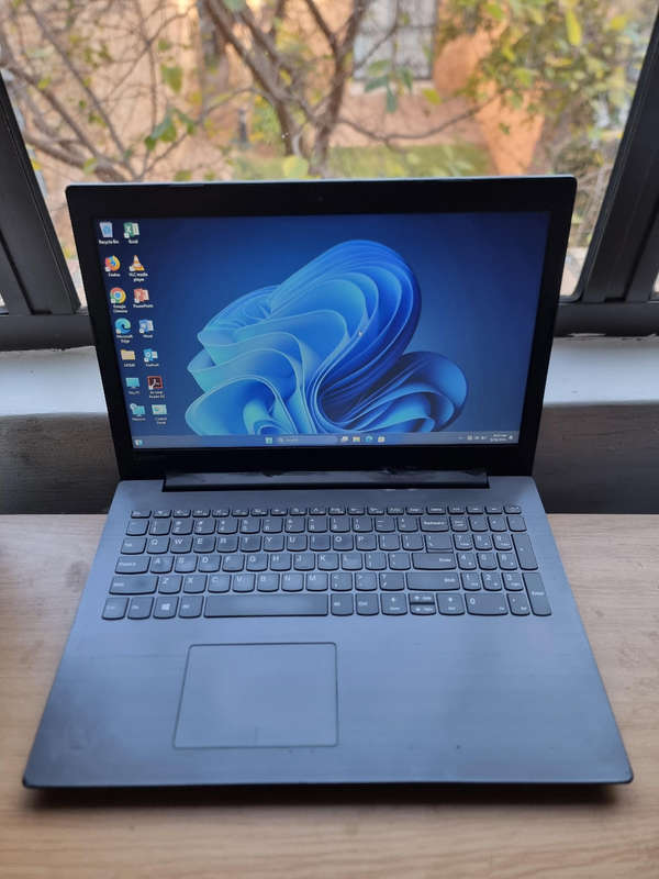 LENOVO IDEAPAD 330 LAPTOP INTEL CELERON 8GB  RAM500GB HDD