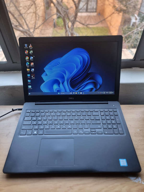 8th gen core i5 dell latitude 3590 laptop 16gb ram256nvme