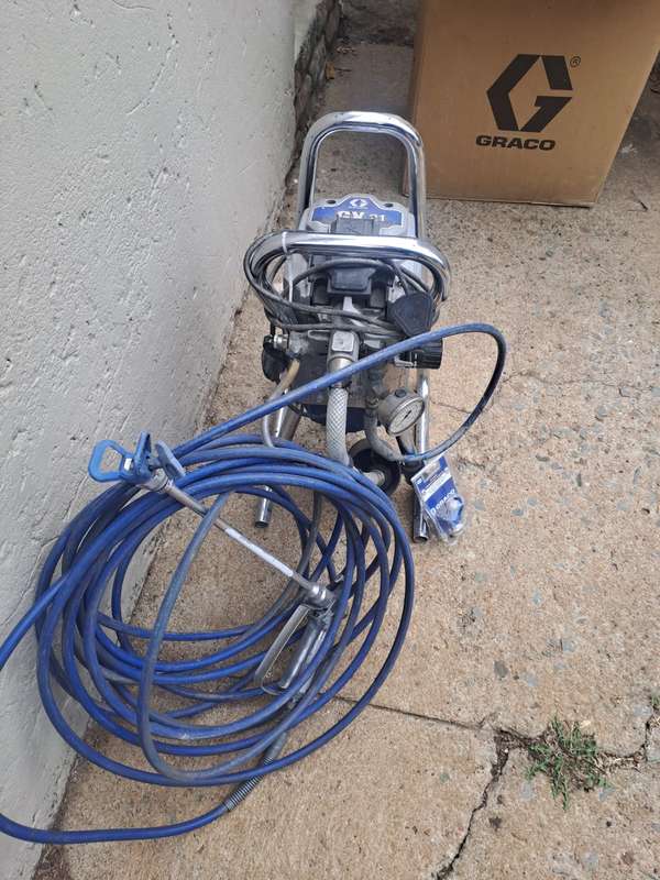 Graco- Airless paint Sprayer - GX21,230V