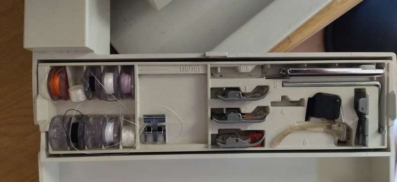 Pfaff 7570 embroidery machine and sewing combo