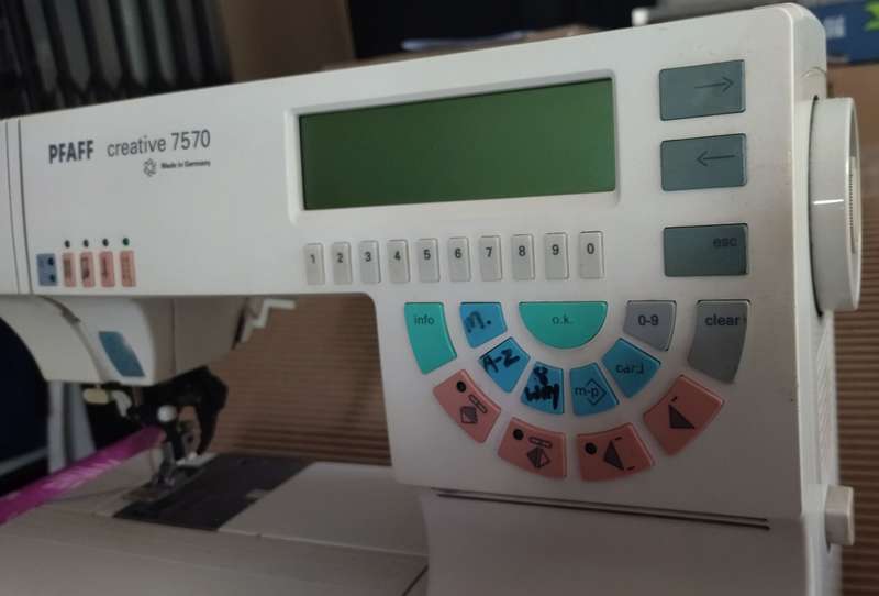 Pfaff 7570 embroidery machine and sewing combo