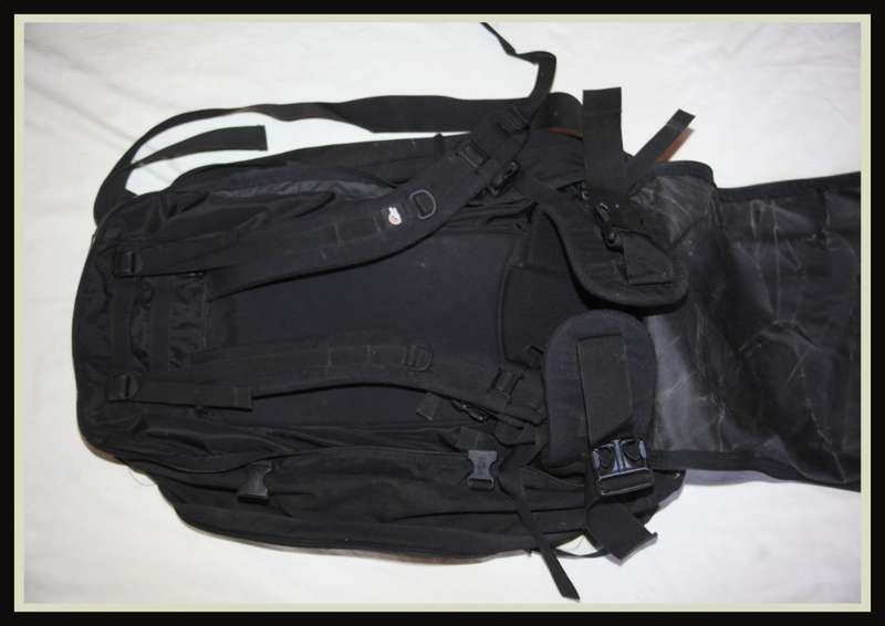 Bag - Travel and Hiking Bag 2 in 1. (Lowe alpine)