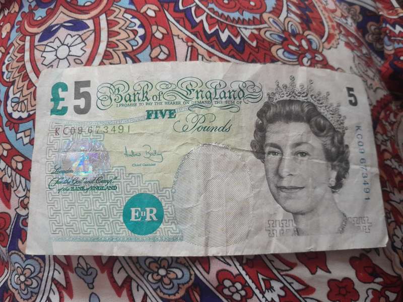 1780-1845 Queen Elizabeth 5 Pound