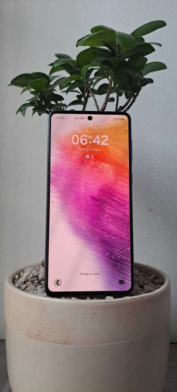 Samsung Galaxy A73 5G