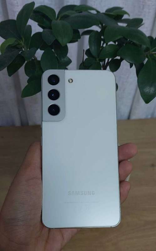 Samsung Galaxy S22