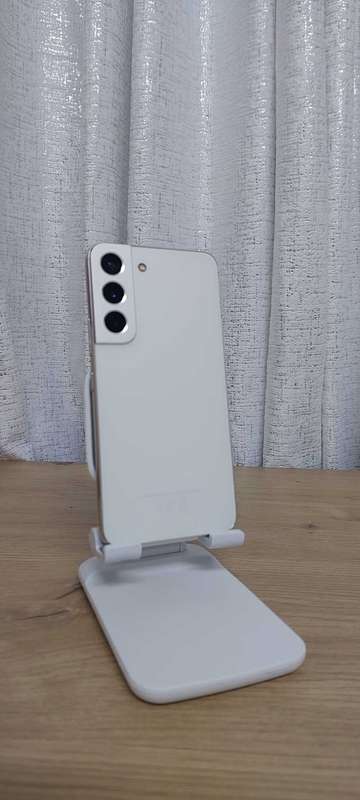 Samsung Galaxy S22