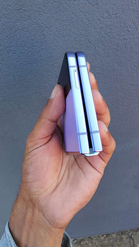 Samsung Galaxy Z Flip 4