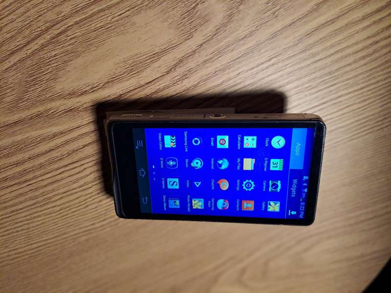 Samsung EC G2 digital camera