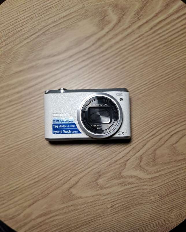 Samsung WB350F camera