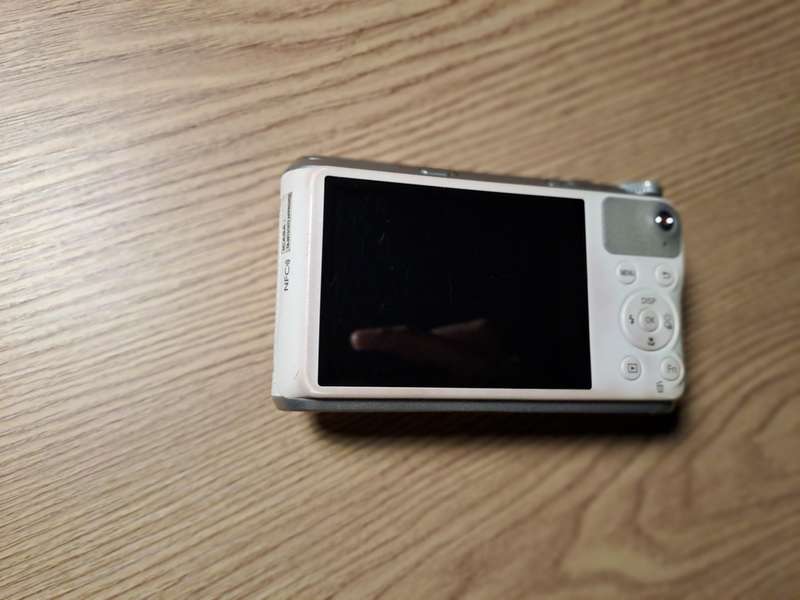 Samsung WB350F camera