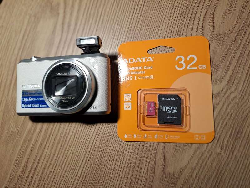 Samsung WB350F camera