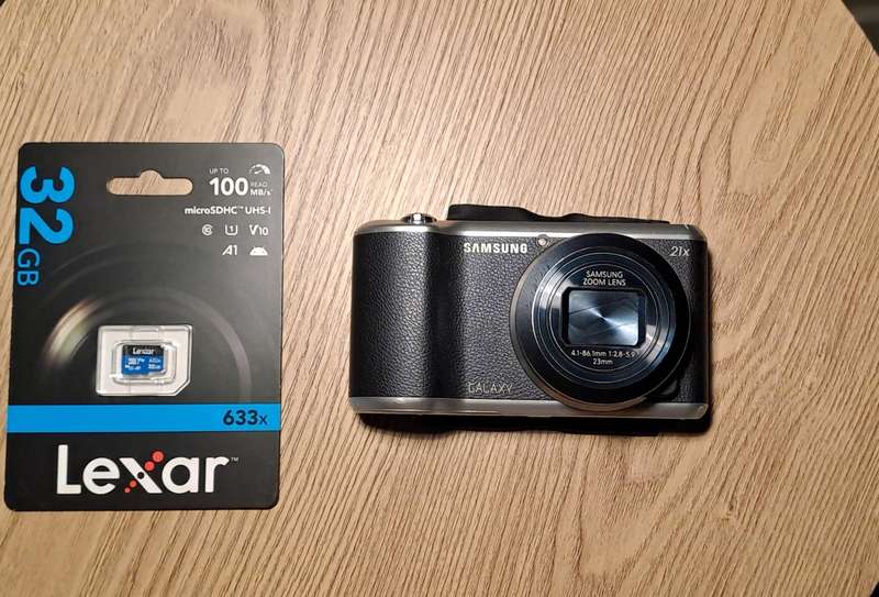 Samsung EK G2 smart digital camera