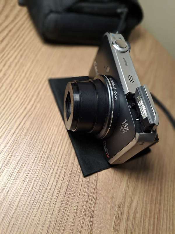 Canon SX220HS digital camera bundle