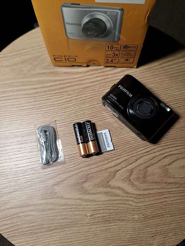 Fujifilm FinePix C10 Digital camera