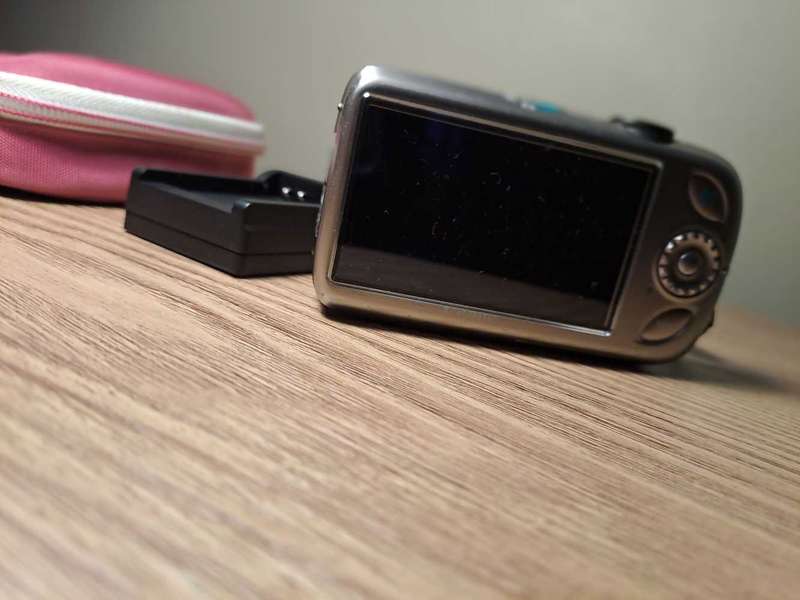 Canon Ixus 110IS Digital Camera