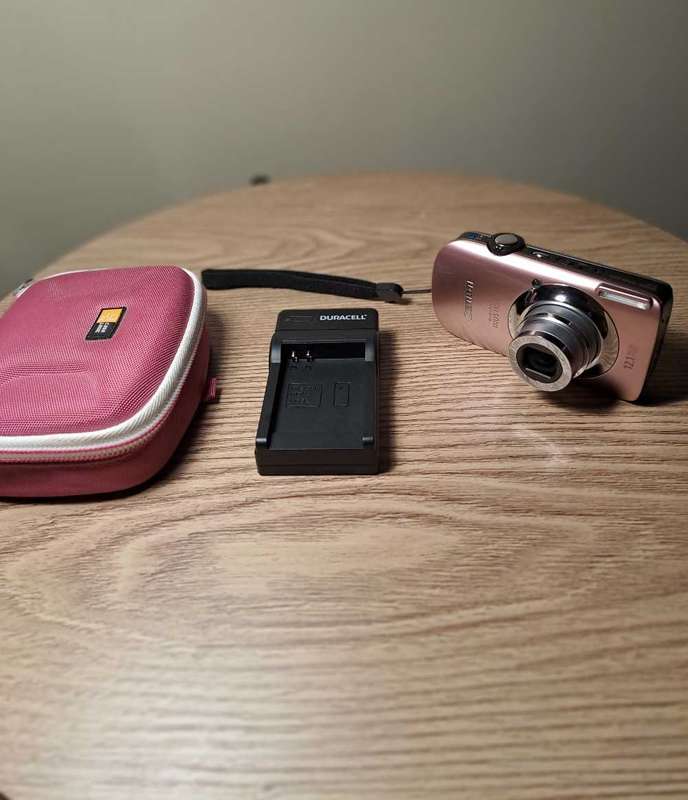 Canon Ixus 110IS Digital Camera