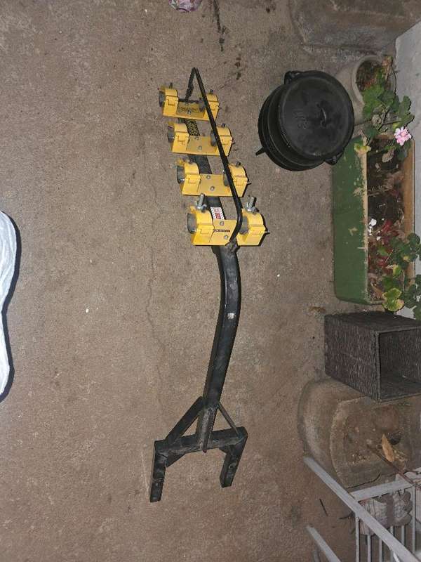 X 4 BIKE CADDY