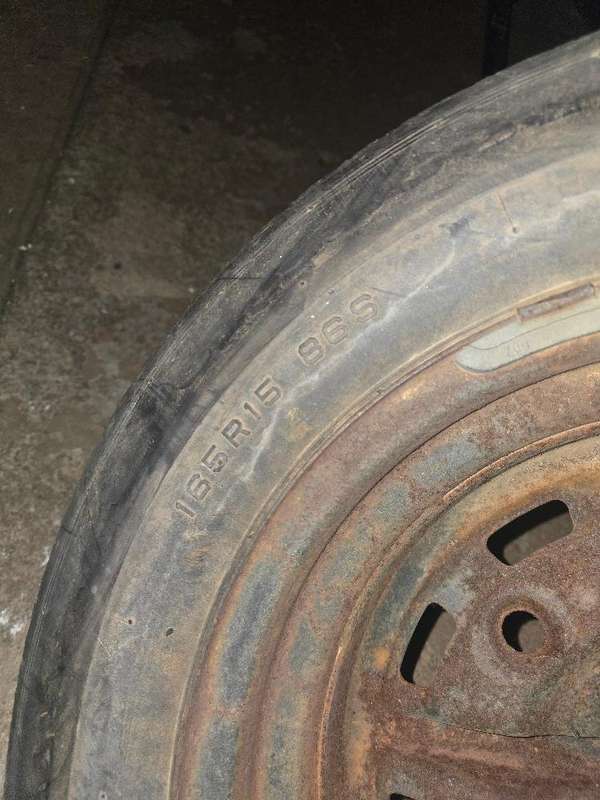 Original VW Beetle Rims & Tires  Set of 2 LOT 2