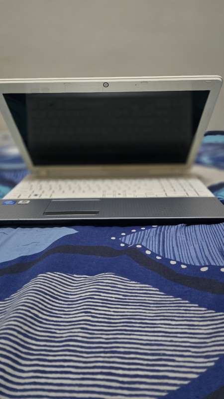 PACKARD BELL LAPTOP please read discription