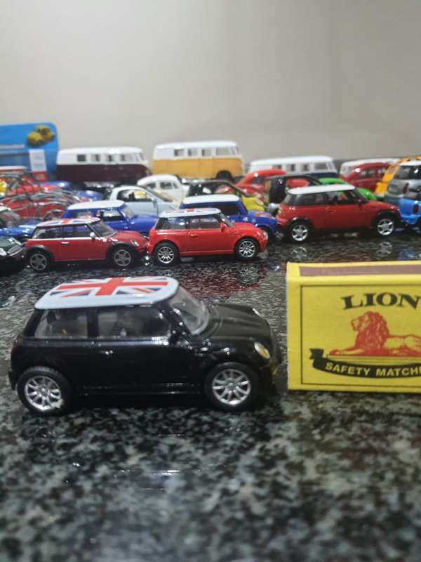 BURAGO MINI COOPER 1/43